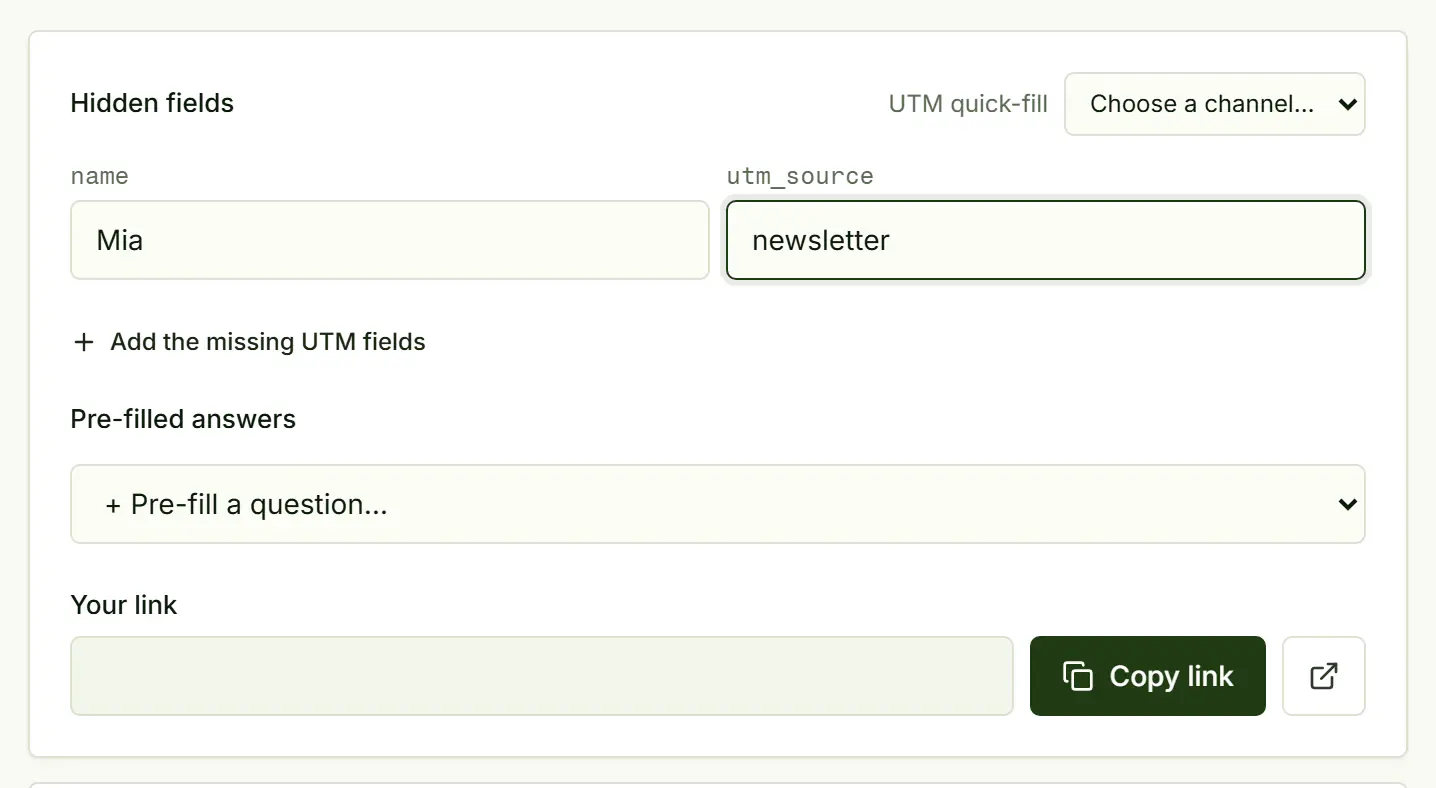 The prefill link builder in the Share tab: hidden fields for name and utm_source filled in, and a question to prefill.